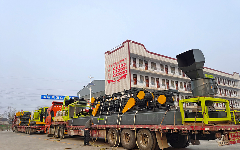 16米葉輪大跨度翻拋機(jī)工作原理、參數(shù)和報價